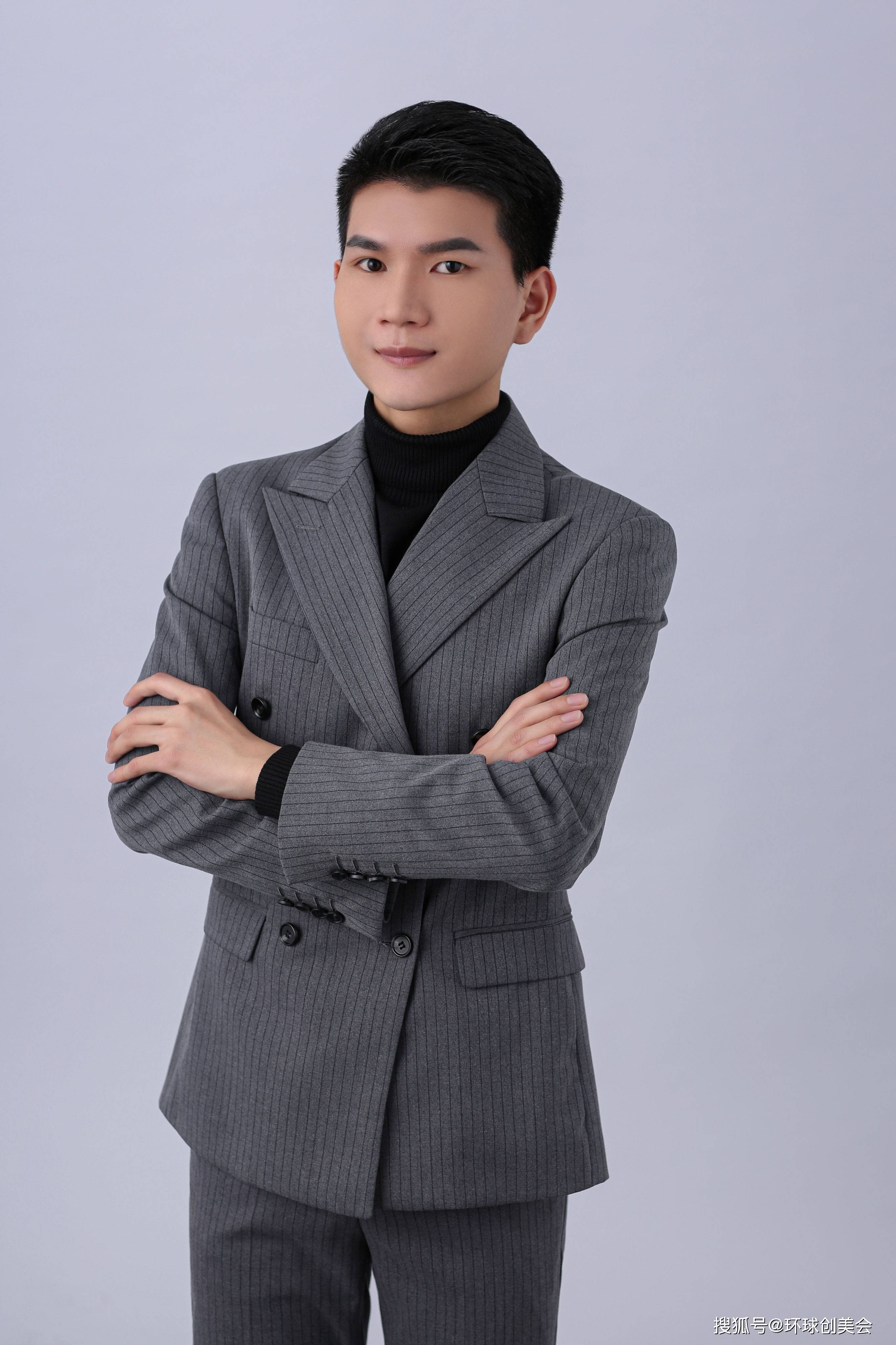 萧昕腾 视觉与舞美负责人